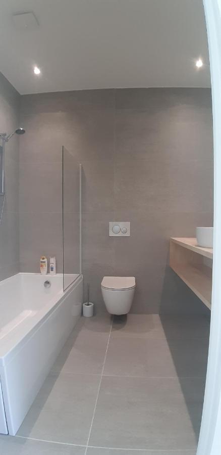 Prive Gastenverblijf In Brugge Fietsen En Garage Inclusief Ngoại thất bức ảnh